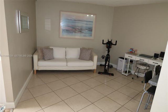 1913 S Ocean Dr 300, Hallandale Beach, FL 33009