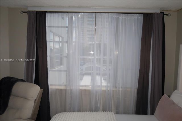 1913 S Ocean Dr 300, Hallandale Beach, FL 33009