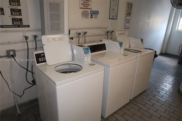 1913 S Ocean Dr 300, Hallandale Beach, FL 33009