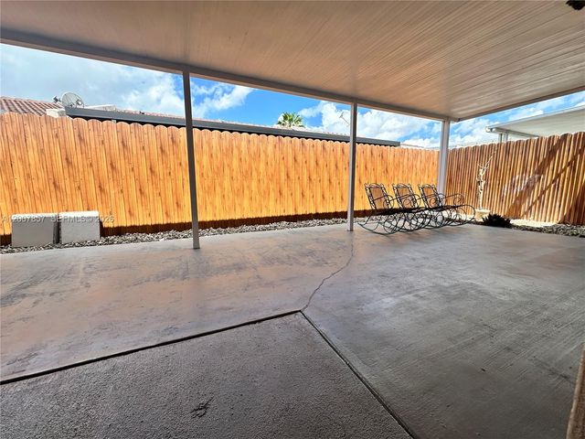 18388 NW 75th Psge 2603, Hialeah, FL 33015