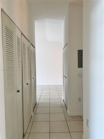 18388 NW 75th Psge 2603, Hialeah, FL 33015