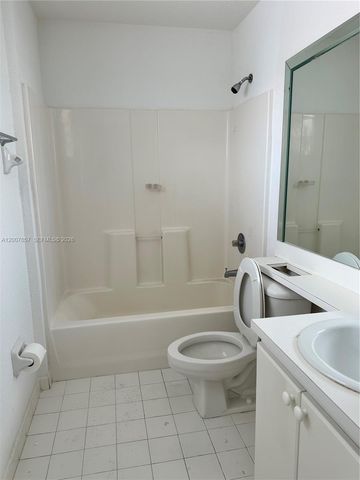 18388 NW 75th Psge 2603, Hialeah, FL 33015
