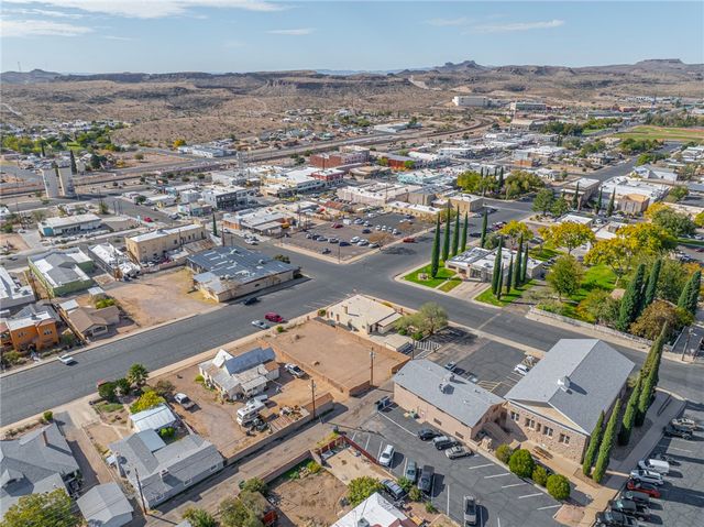 507 E Oak Street, Kingman, AZ 86401