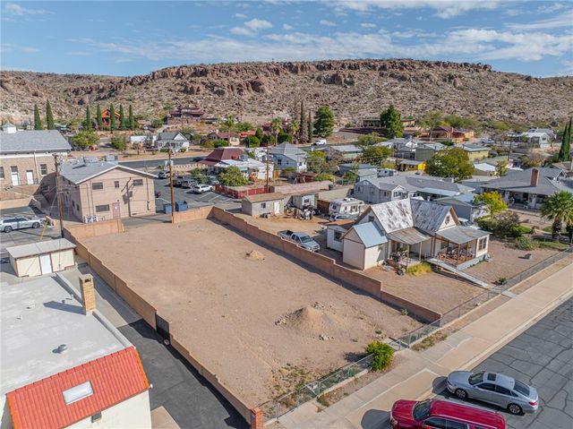 507 E Oak Street, Kingman, AZ 86401