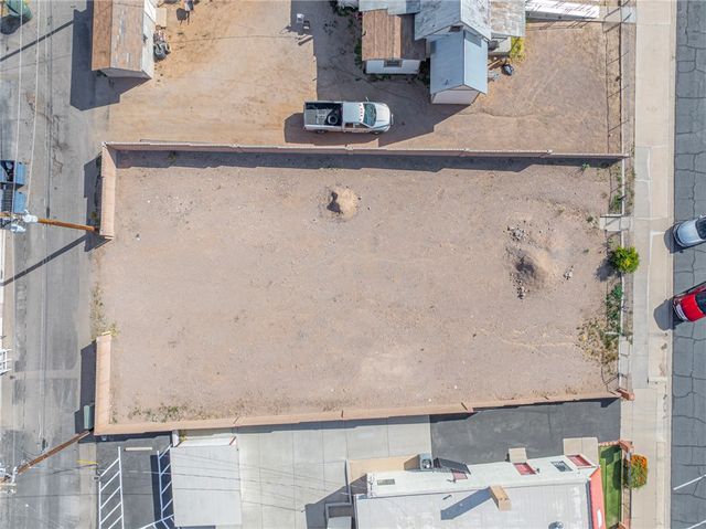 507 E Oak Street, Kingman, AZ 86401