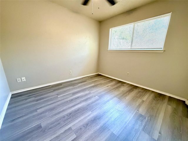 531 Cutty TRL A, Lakeway, TX 78734