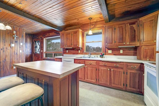E2972 GRANITE QUARRY ROAD, Waupaca, WI 54981