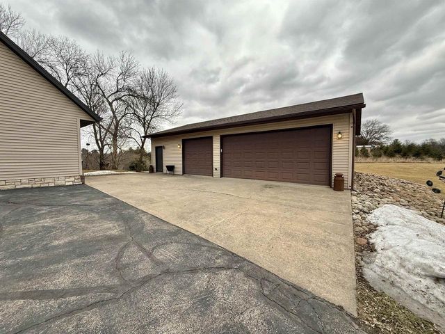 E2972 GRANITE QUARRY ROAD, Waupaca, WI 54981