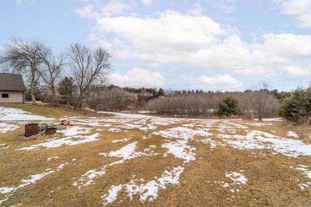 E2972 GRANITE QUARRY ROAD, Waupaca, WI 54981