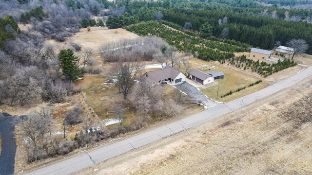 E2972 GRANITE QUARRY ROAD, Waupaca, WI 54981