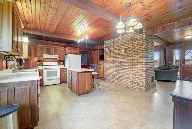 E2972 GRANITE QUARRY ROAD, Waupaca, WI 54981