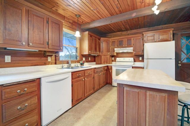 E2972 GRANITE QUARRY ROAD, Waupaca, WI 54981