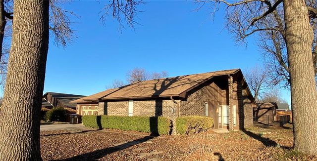 501 N 5th Street, Noble, OK 73068