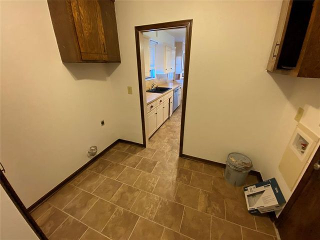 501 N 5th Street, Noble, OK 73068