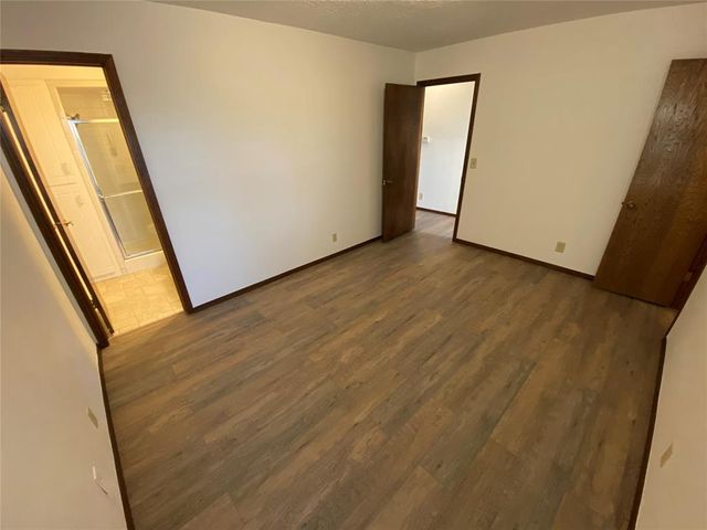 501 N 5th Street, Noble, OK 73068