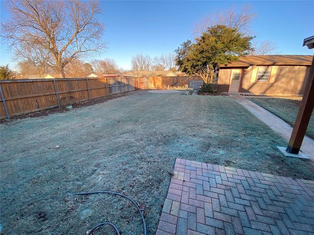 501 N 5th Street, Noble, OK 73068