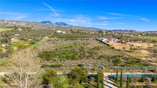 1 Apple Road, Anza, CA 92539