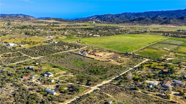 1 Apple Road, Anza, CA 92539