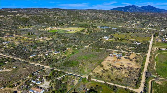 1 Apple Road, Anza, CA 92539