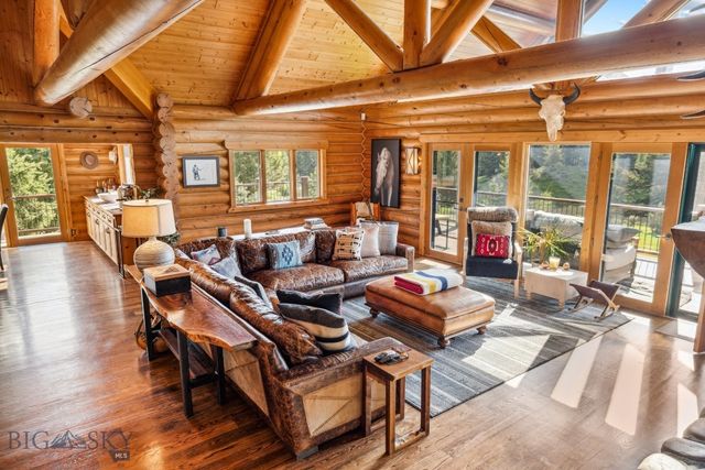 238 Great Gray Hollow, Gallatin Gateway, MT 59730