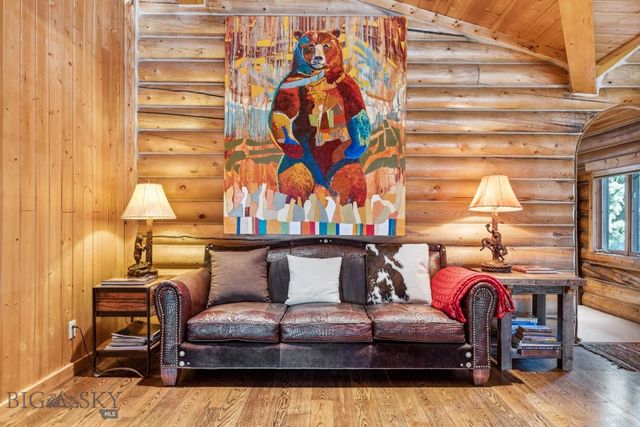 238 Great Gray Hollow, Gallatin Gateway, MT 59730