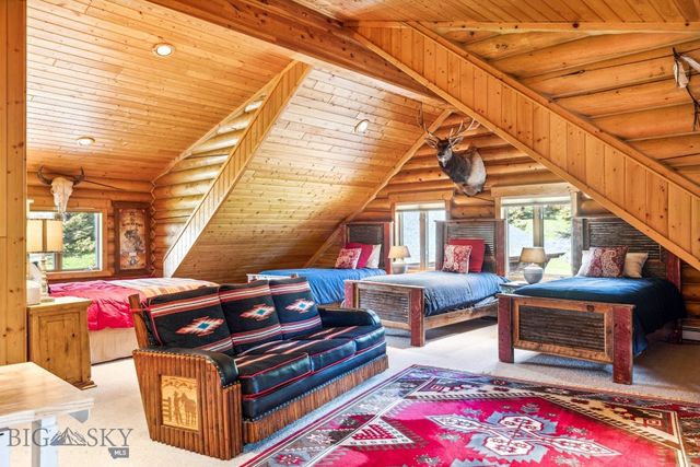 238 Great Gray Hollow, Gallatin Gateway, MT 59730