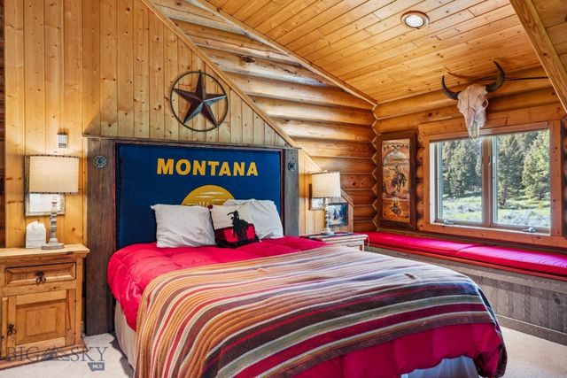 238 Great Gray Hollow, Gallatin Gateway, MT 59730