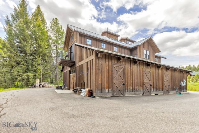 238 Great Gray Hollow, Gallatin Gateway, MT 59730