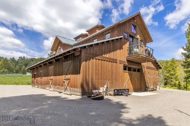 238 Great Gray Hollow, Gallatin Gateway, MT 59730