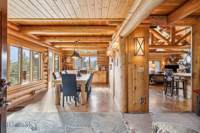 238 Great Gray Hollow, Gallatin Gateway, MT 59730