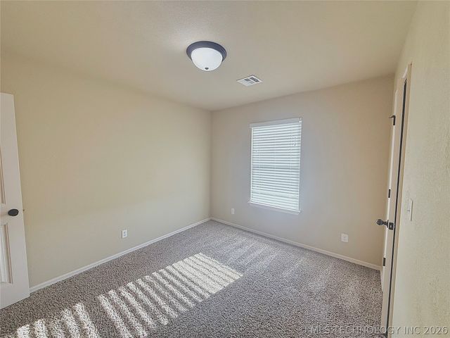 13964 Saddlebrook Drive, Oologah, OK 74053