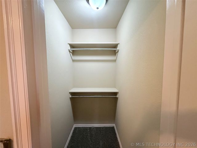 13964 Saddlebrook Drive, Oologah, OK 74053