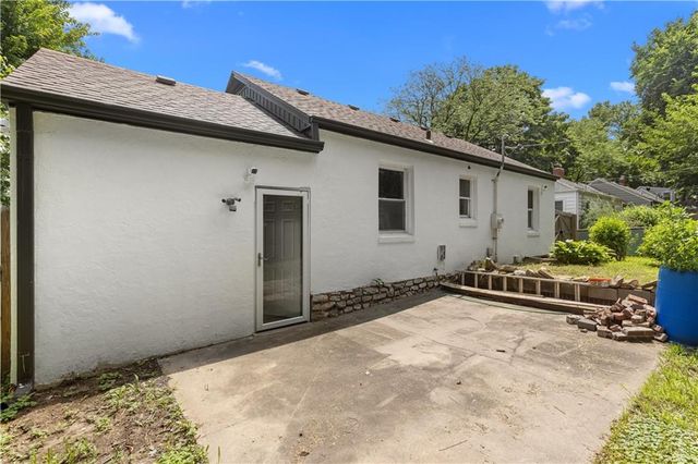 5706 Walmer Street, Mission, KS 66202