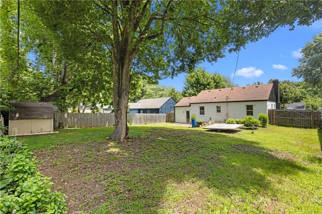 5706 Walmer Street, Mission, KS 66202