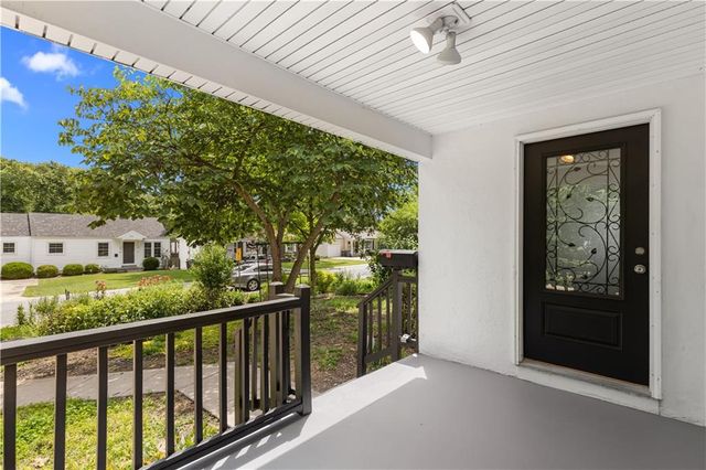5706 Walmer Street, Mission, KS 66202