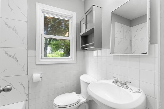 5706 Walmer Street, Mission, KS 66202