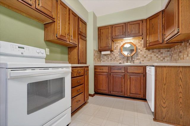 2020 Julius Street, Cross Plains, WI 53528