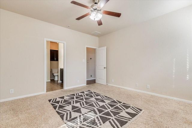 711 Heritage Springs TRL, Round Rock, TX 78664