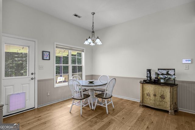 20 Walton Woods Court, Newnan, GA 30263