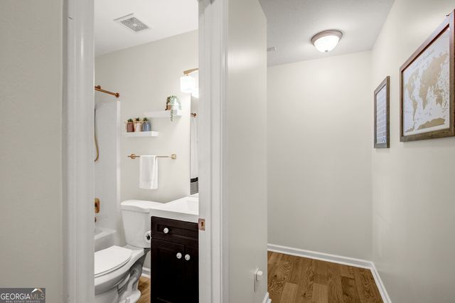 20 Walton Woods Court, Newnan, GA 30263
