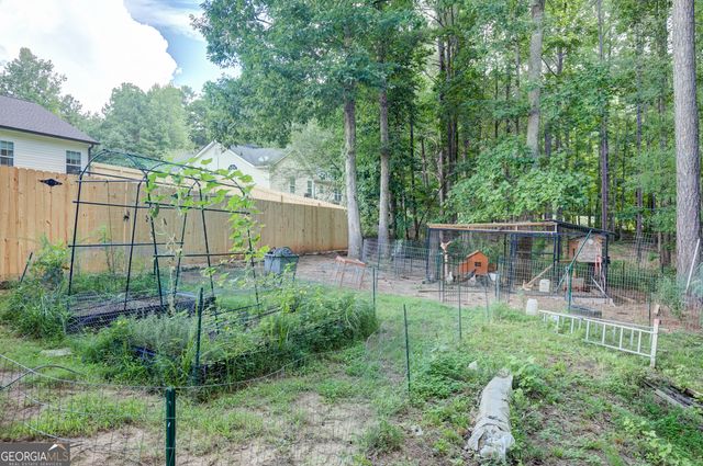 20 Walton Woods Court, Newnan, GA 30263