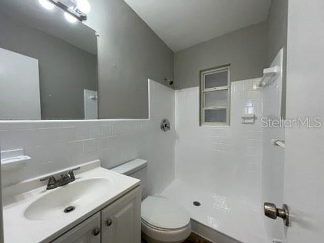 4504 S CLARK AVENUE, Tampa, FL 33611