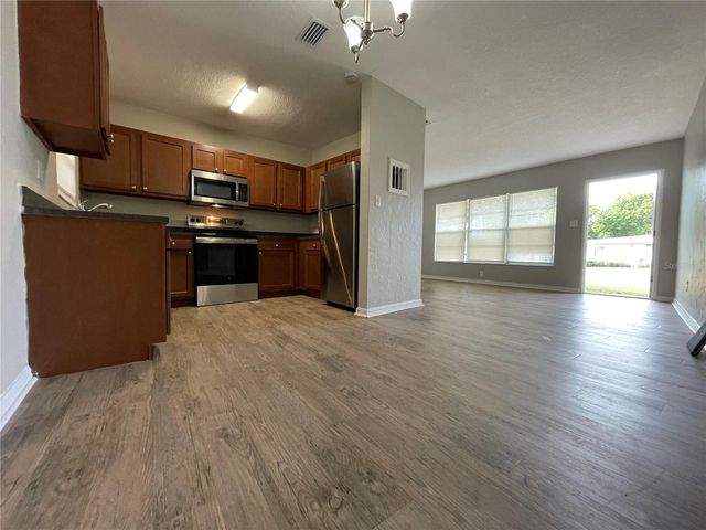 4504 S CLARK AVENUE, Tampa, FL 33611