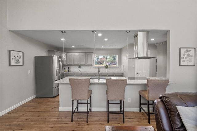 113 Cinch Buckle Ranch Road, Trinidad, TX 75163