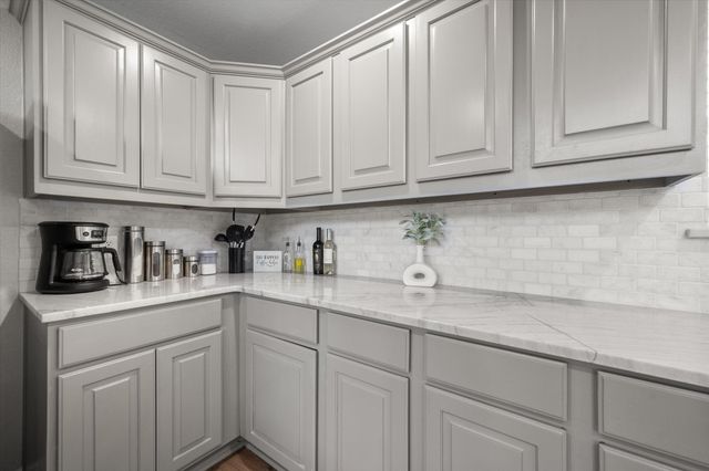 113 Cinch Buckle Ranch Road, Trinidad, TX 75163