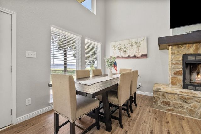 113 Cinch Buckle Ranch Road, Trinidad, TX 75163