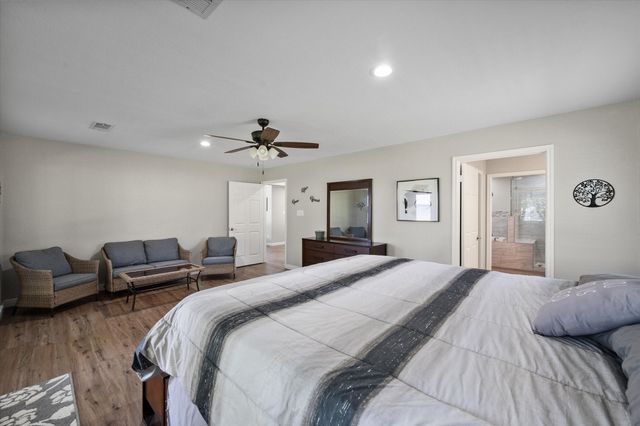 113 Cinch Buckle Ranch Road, Trinidad, TX 75163