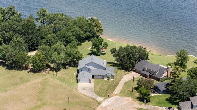 113 Cinch Buckle Ranch Road, Trinidad, TX 75163