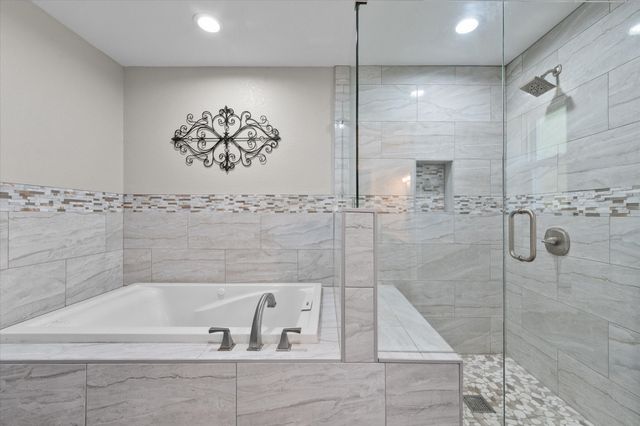 113 Cinch Buckle Ranch Road, Trinidad, TX 75163