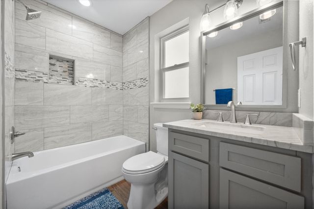 113 Cinch Buckle Ranch Road, Trinidad, TX 75163